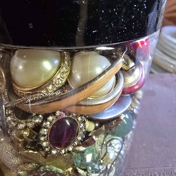 Vintage Jewelry Jar Includes Sarah Coventry Items - Picture 6 of 8